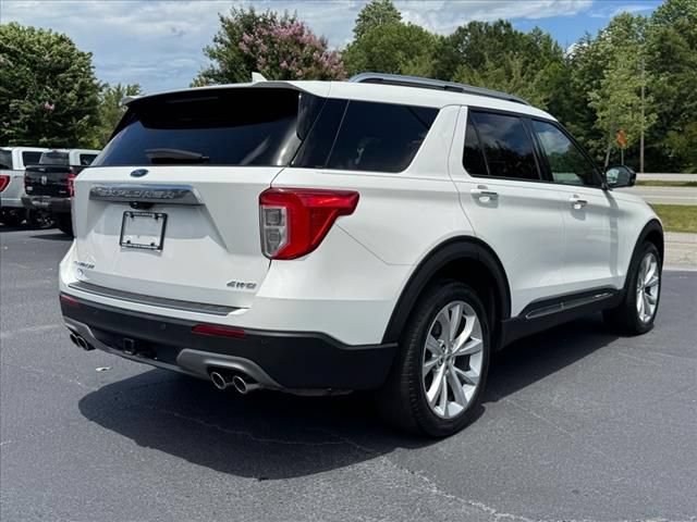 Used 2023 Ford Explorer Platinum w/ Technology Package AWD/4WD image 4