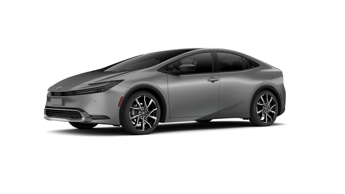 New 2026 Toyota Prius Plug-In Hybrid image 2