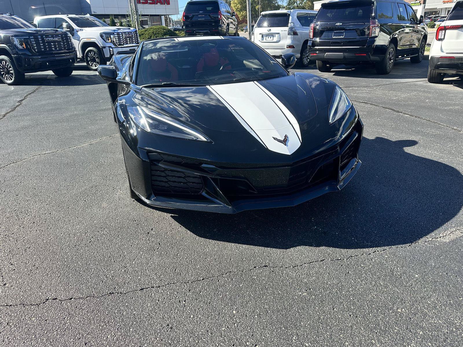 Used 2027 Chevrolet Corvette Grand Sport w/ Z52 Sport Performance Package RWD image 39