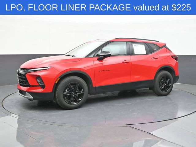 Used 2024 Chevrolet Blazer LT w/ Midnight/Sport Edition FWD image 7