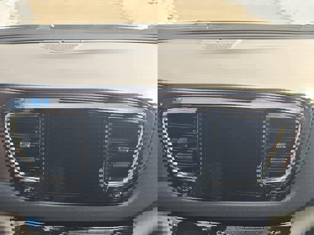 Used 2018 Chrysler Pacifica Touring-L Plus w/ Advanced Safetytec Group image 10