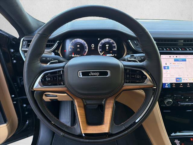 Used 2024 Jeep Grand Cherokee Summit AWD/4WD image 14