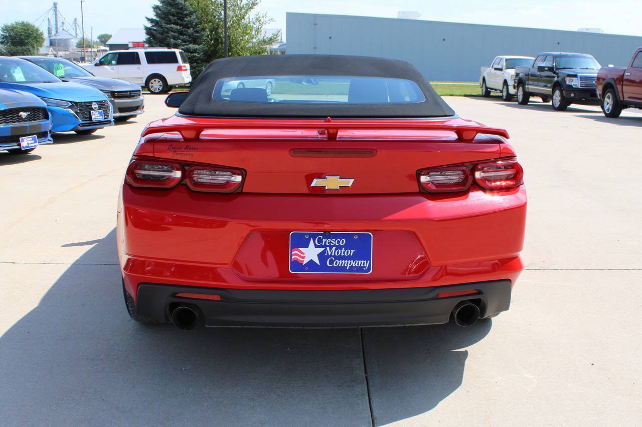 Used 2019 Chevrolet Camaro LT RWD image 6