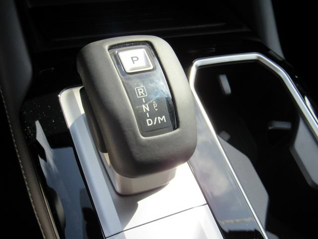 New 2026 Mitsubishi Outlander LE FWD image 28