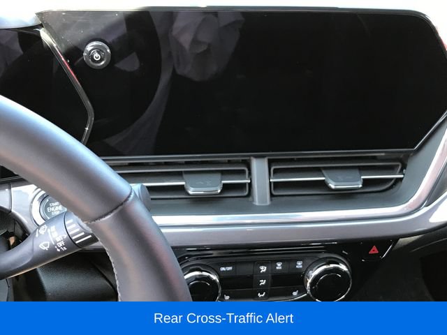 Certified 2024 Chevrolet Trax ACTIV w/ Driver Confidence Package FWD image 5