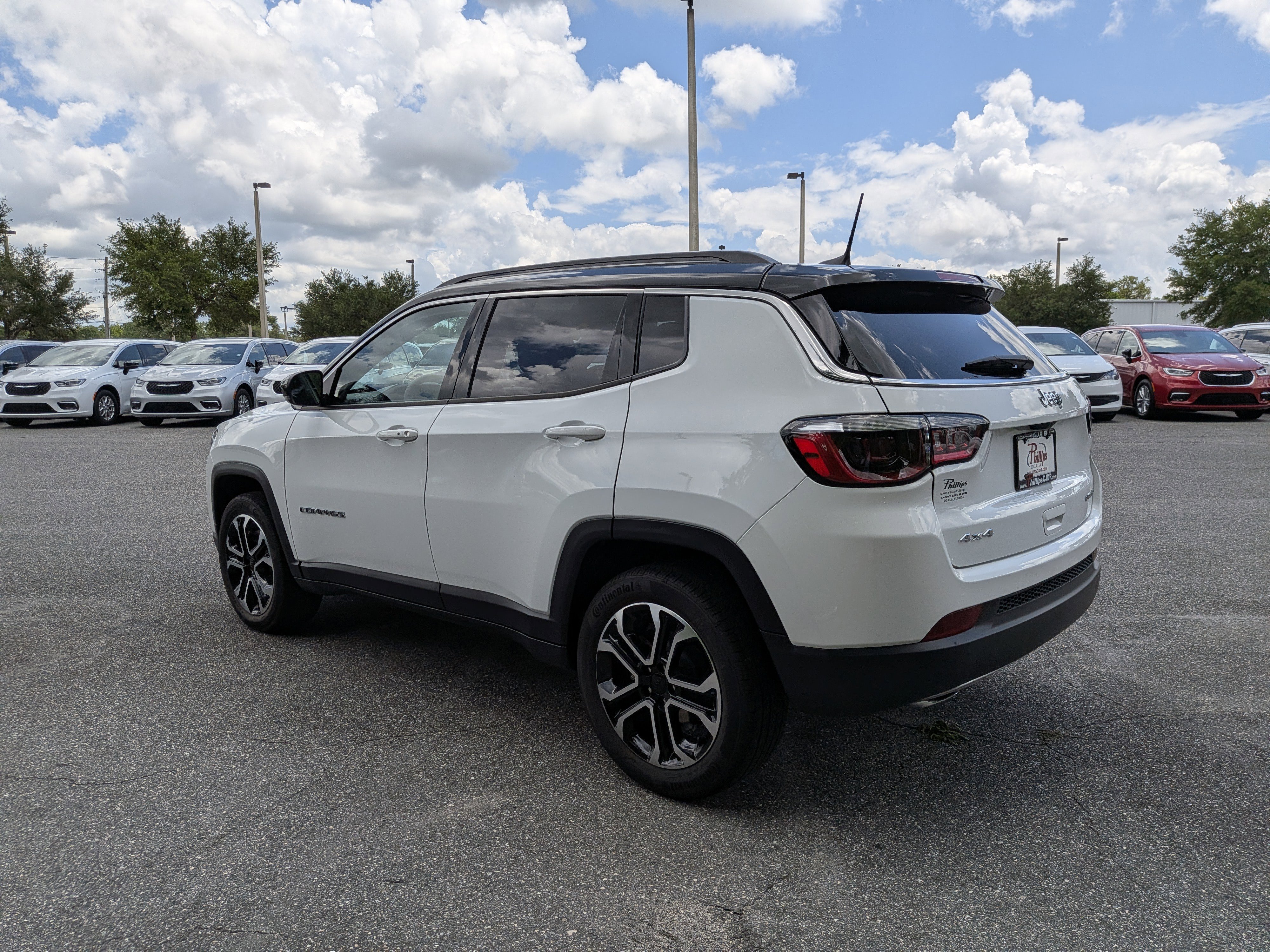 Certified 2023 Jeep Compass Limited AWD/4WD image 5
