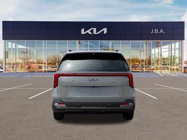New 2027 Kia Carnival EX FWD image 5