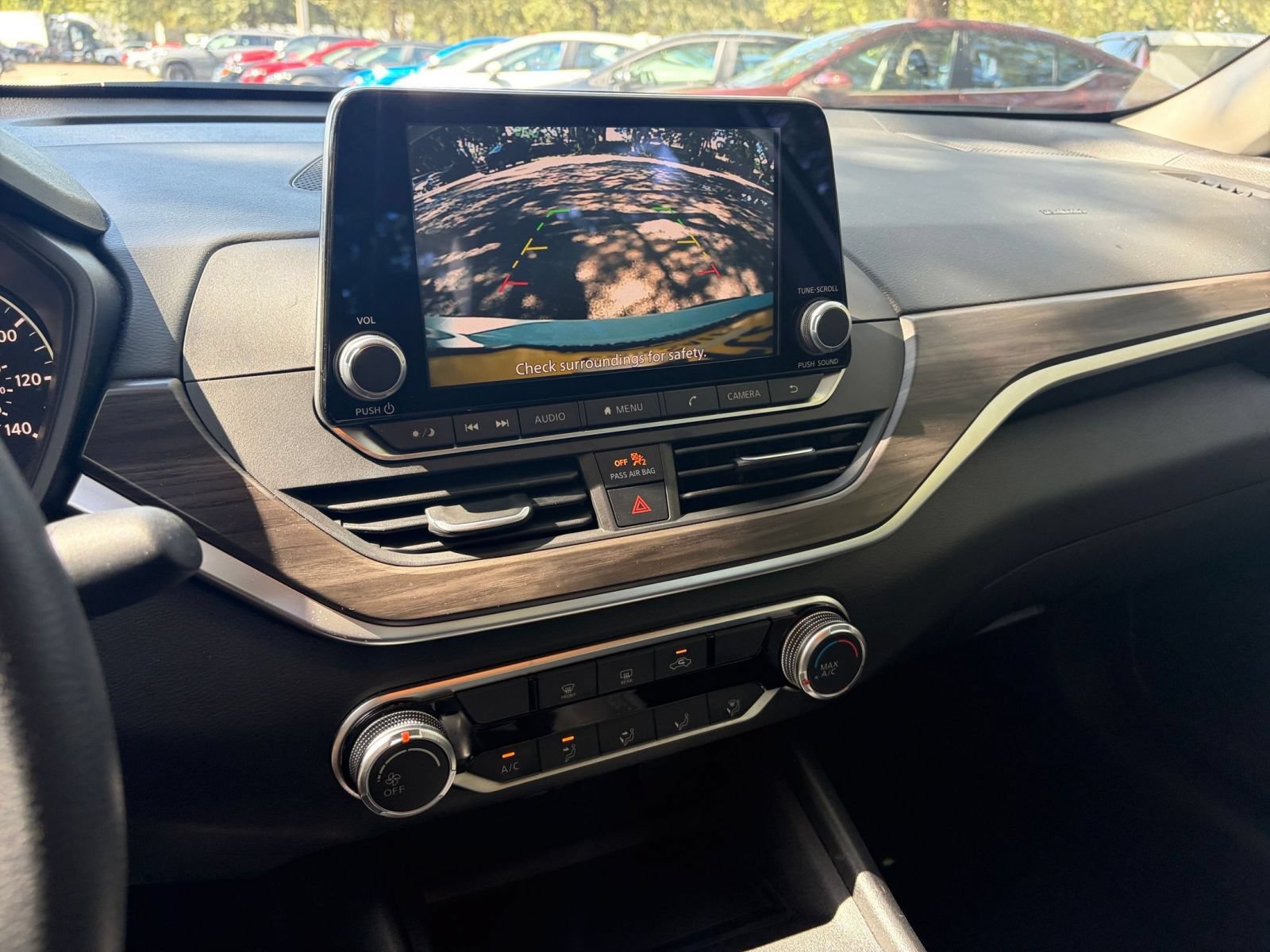 Used 2026 Nissan Altima 2.5 SV FWD image 14