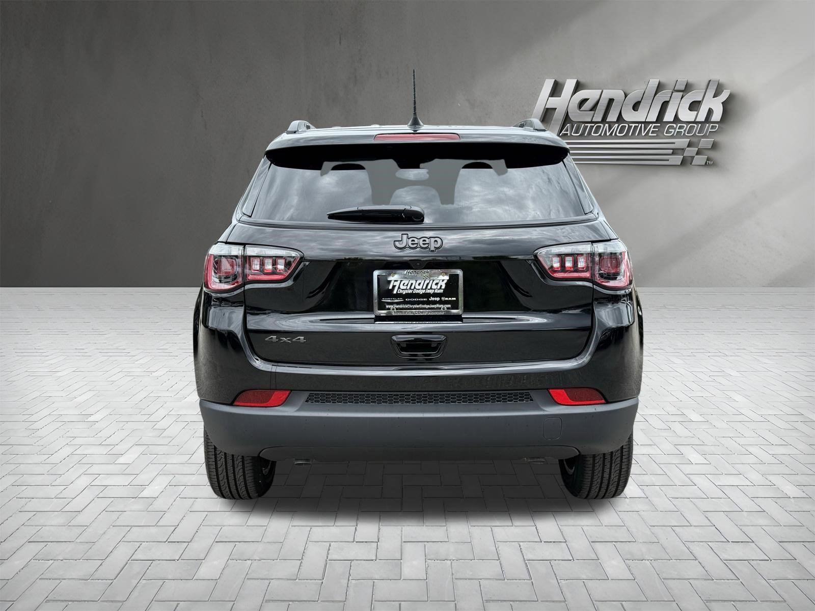 New 2026 Jeep Compass Latitude AWD/4WD image 9