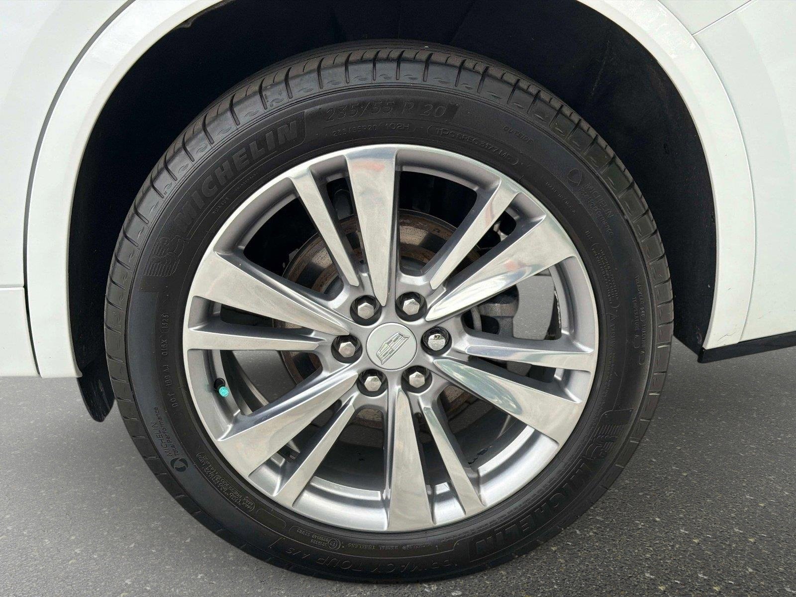 Used 2024 Cadillac XT6 Premium Luxury AWD/4WD image 17