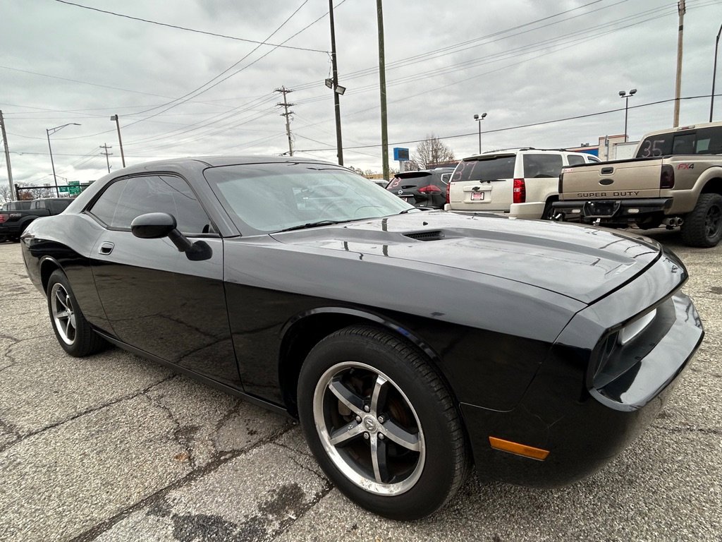 Used 2010 Dodge Challenger SE w/ Sound Group