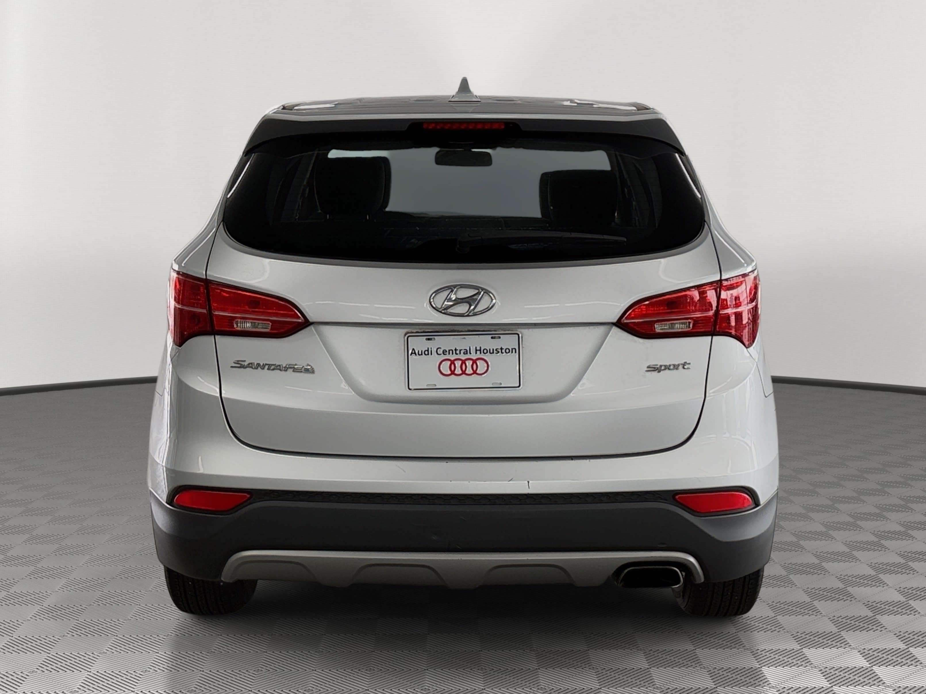 Used 2016 Hyundai Santa Fe Sport FWD image 10