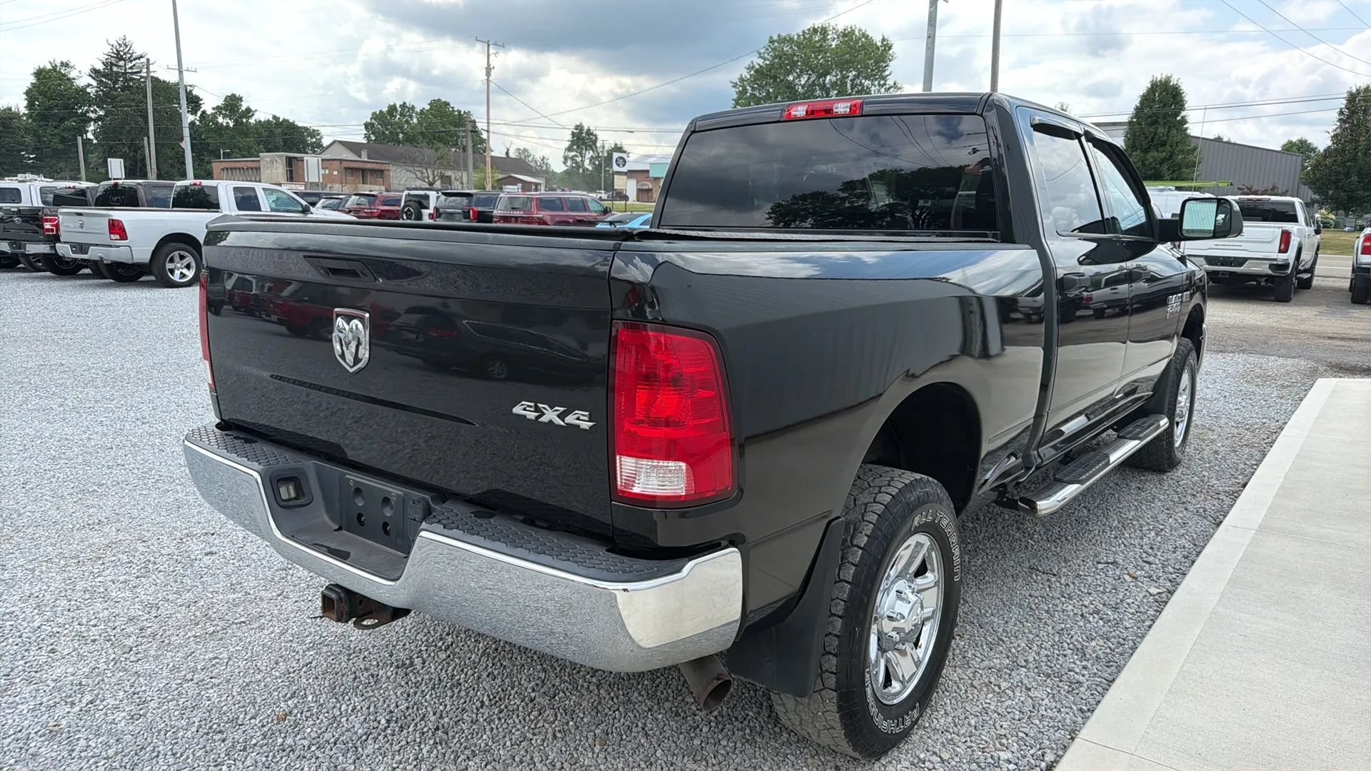 Used 2018 RAM 2500 Tradesman w/ Chrome Appearance Group AWD/4WD image 5