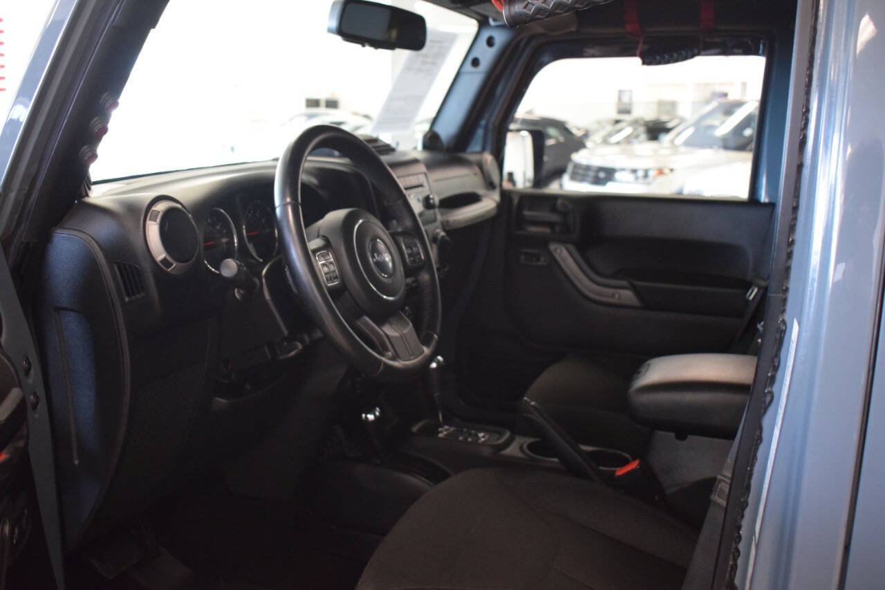 Used 2014 Jeep Wrangler Unlimited Sport w/ Quick Order Package 24S AWD/4WD image 87