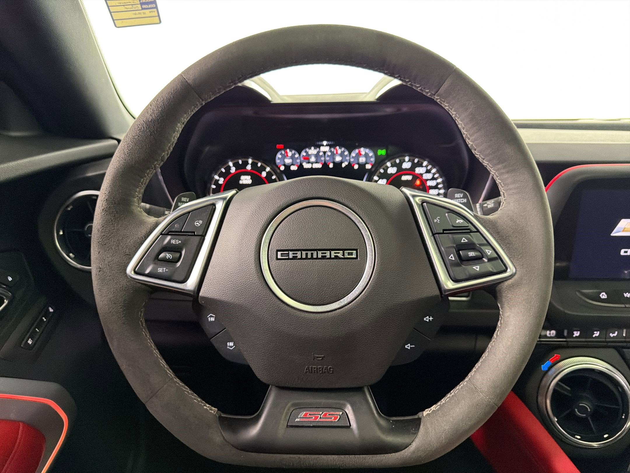 Used 2021 Chevrolet Camaro SS RWD image 14