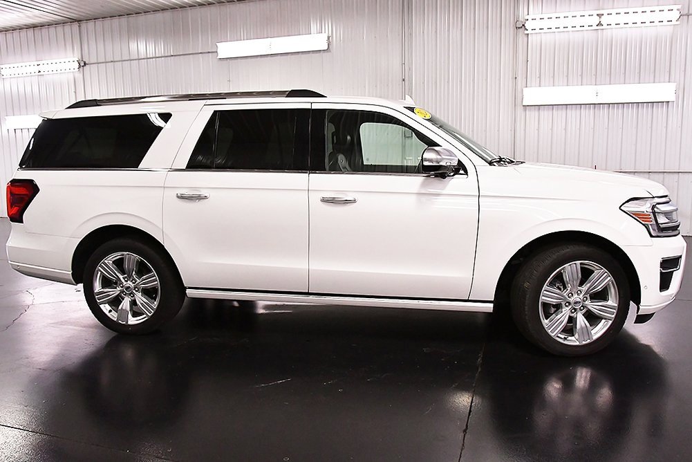 Used 2024 Ford Expedition Max Platinum image 8