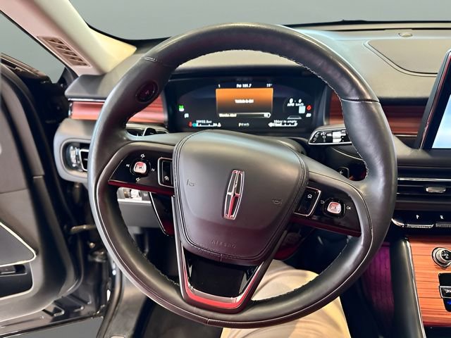 Used 2024 Lincoln Aviator Reserve image 13