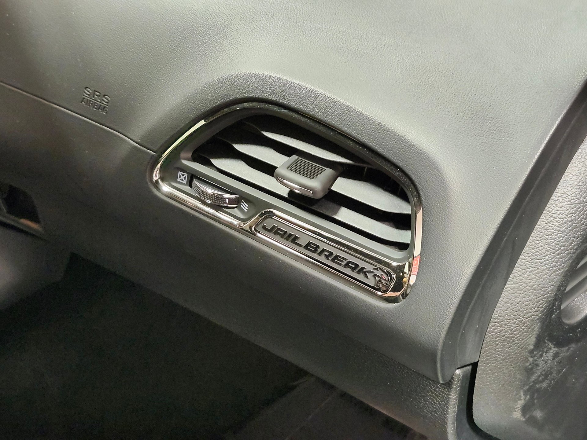 Used 2022 Dodge Challenger SRT Hellcat RWD image 32