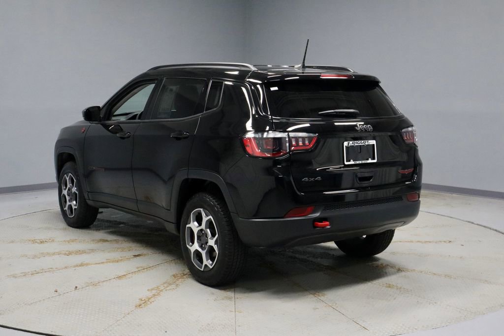 Used 2022 Jeep Compass Trailhawk image 8