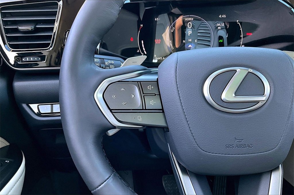 Used 2025 Lexus NX 300h AWD w/ Accessory Package (2T) image 20