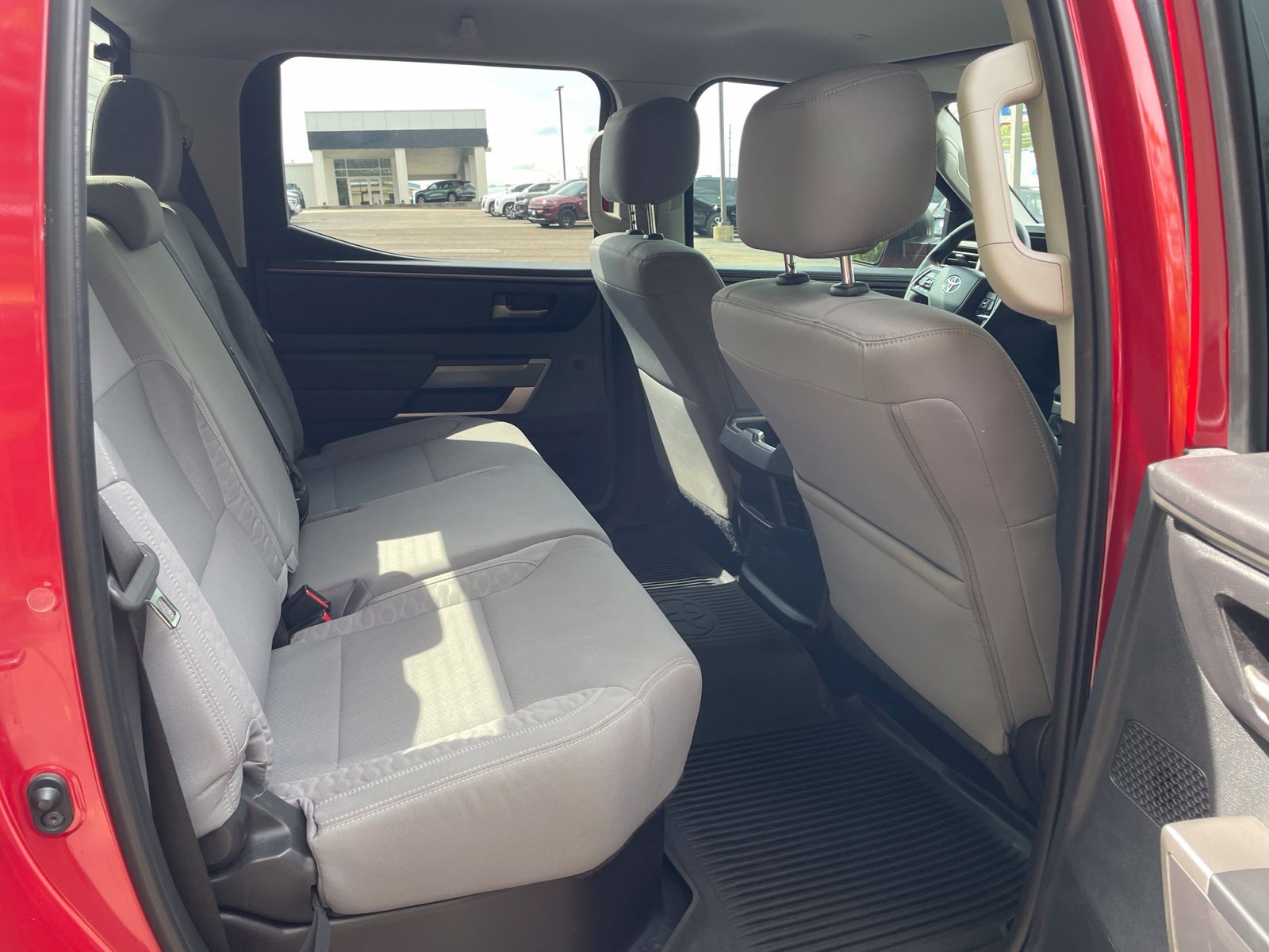 Used 2022 Toyota Tundra SR5 AWD/4WD image 35