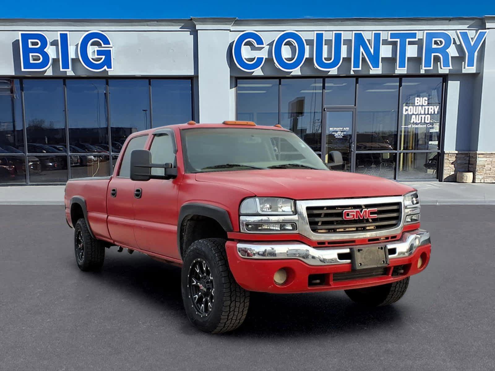 Used 2003 GMC Sierra 2500 SLE w/ Skid Plate Package AWD/4WD image 2