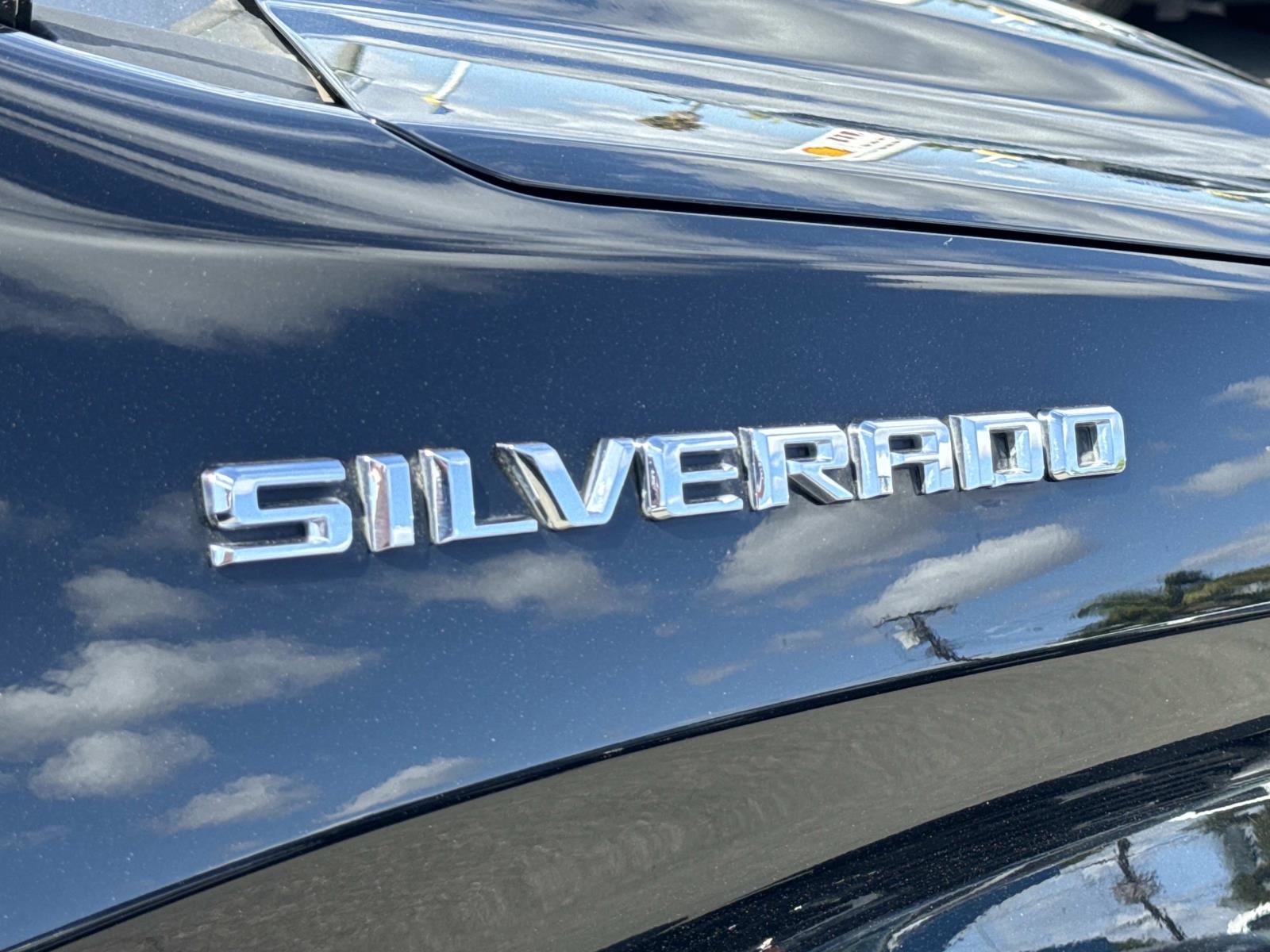Used 2019 Chevrolet Silverado 1500 LTZ w/ LTZ Plus Package RWD image 29