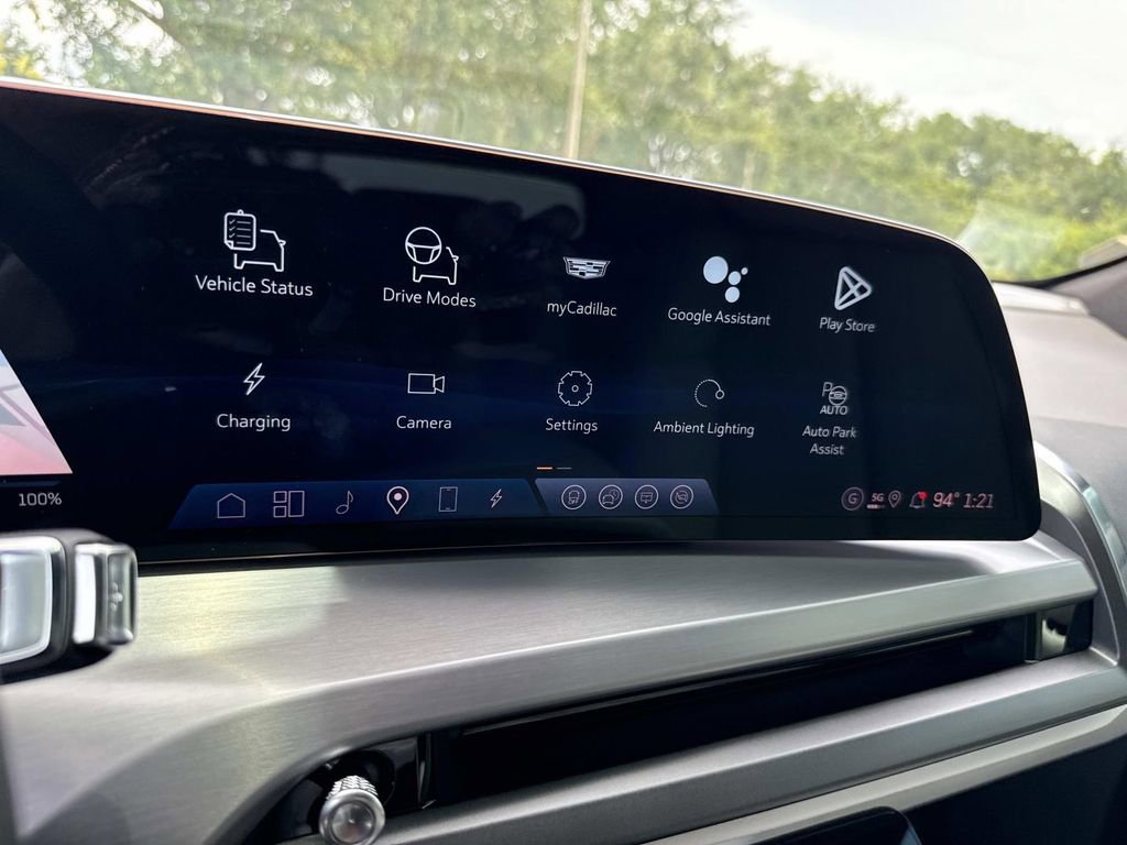 New 2026 Cadillac Vistiq Sport image 24