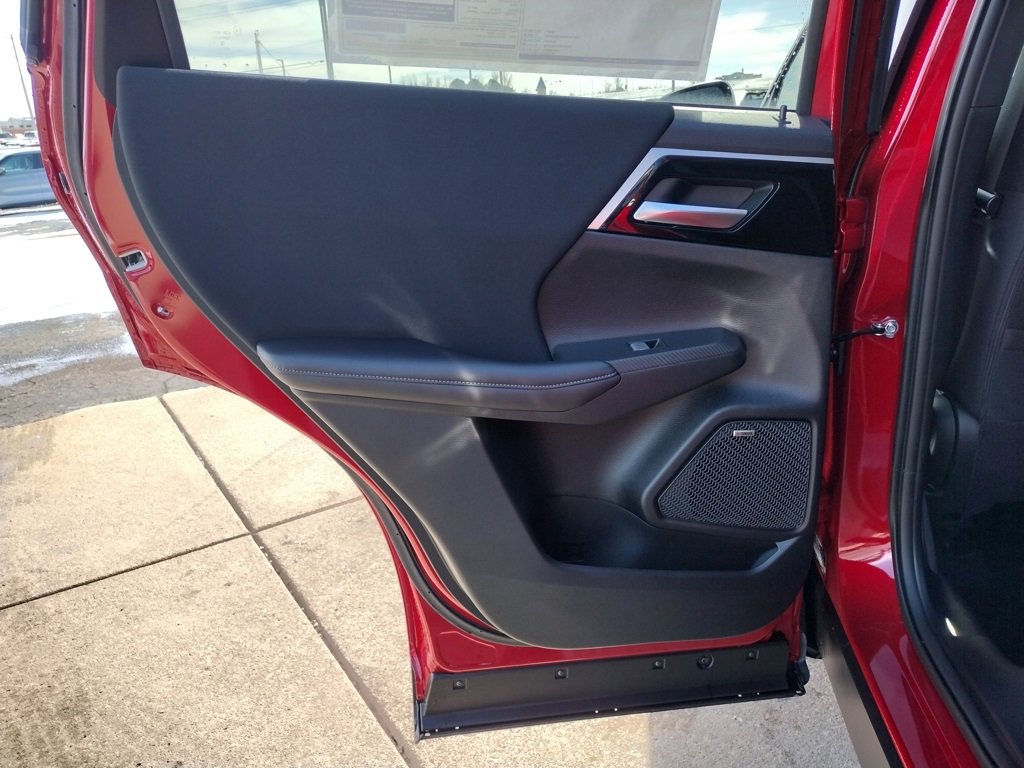 New 2026 Mitsubishi Outlander ES image 28