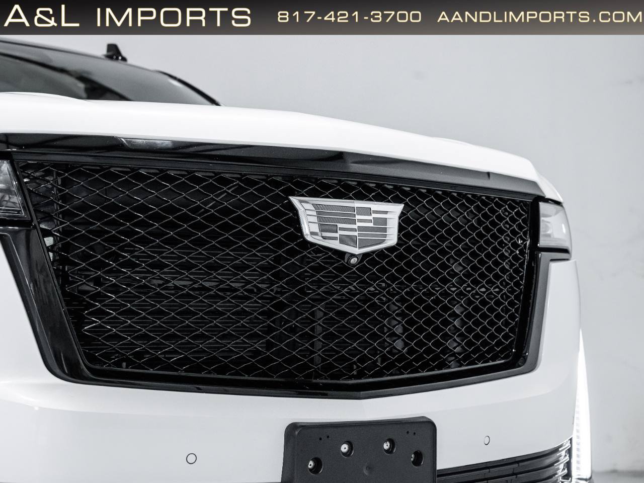 Used 2024 Cadillac Escalade Sport Platinum w/ LPO, ONYX Package AWD/4WD image 15