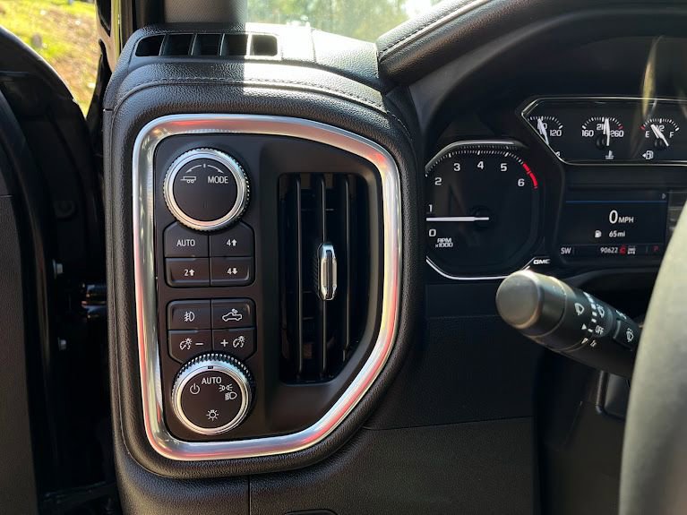 Used 2022 GMC Sierra 1500 Elevation w/ X31 Off-Road Package image 11