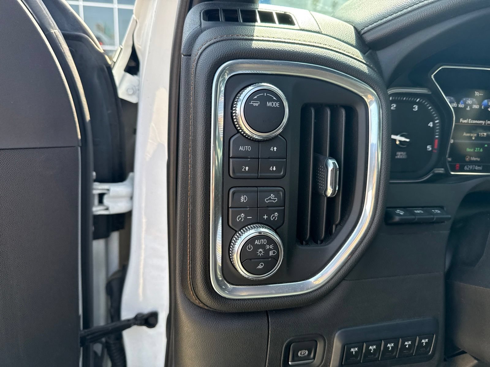 Used 2023 GMC Sierra 3500 AT4 w/ AT4 Premium Plus Package AWD/4WD image 21