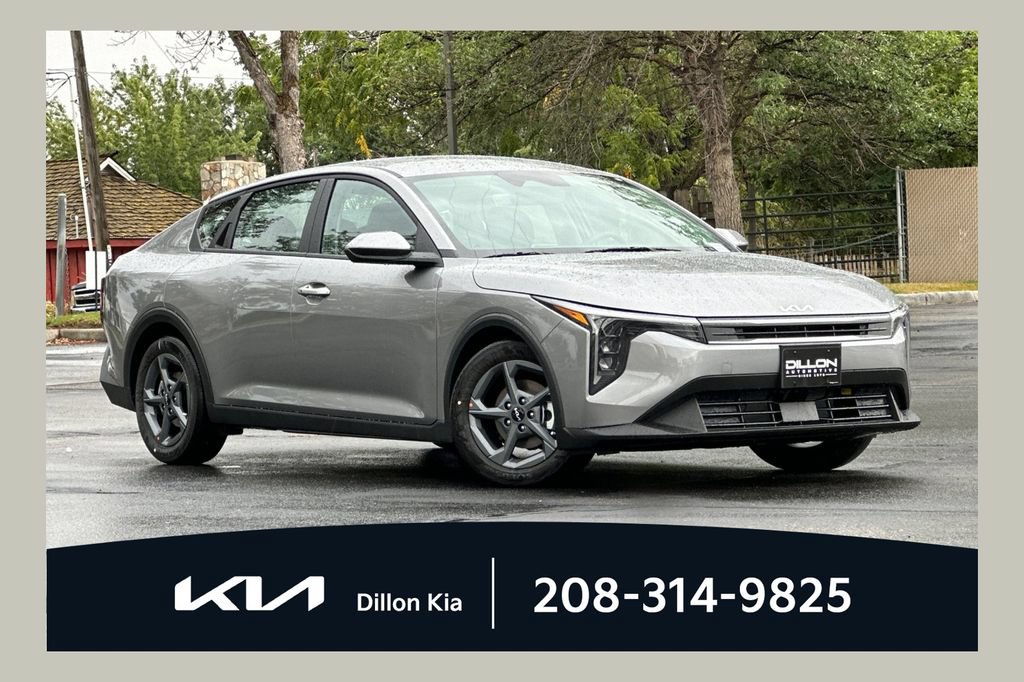 New 2026 Kia K4 FWD image 1