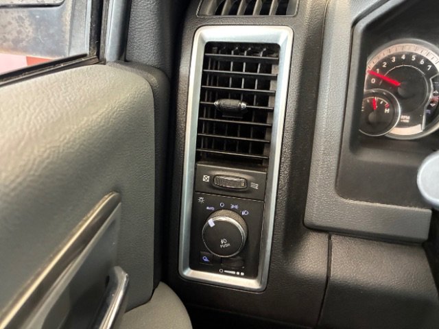 Used 2017 RAM 3500 Big Horn w/ Sport Appearance Group image 17