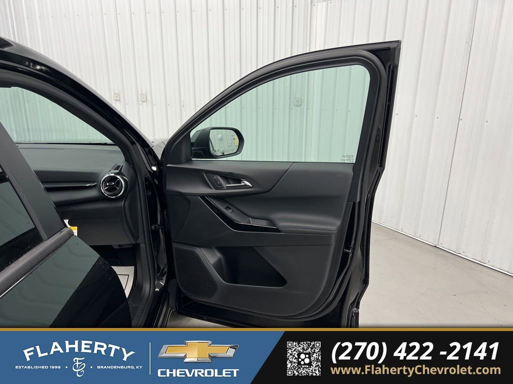 New 2026 Chevrolet Equinox LT image 14