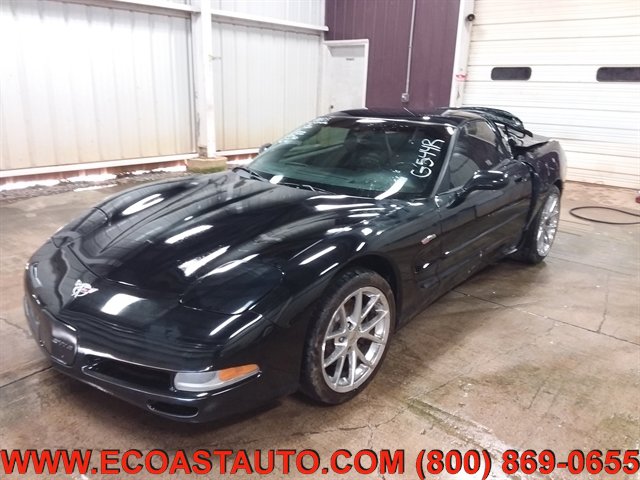 Used 2003 Chevrolet Corvette Coupe w/ Preferred Equipment Group RWD image 4