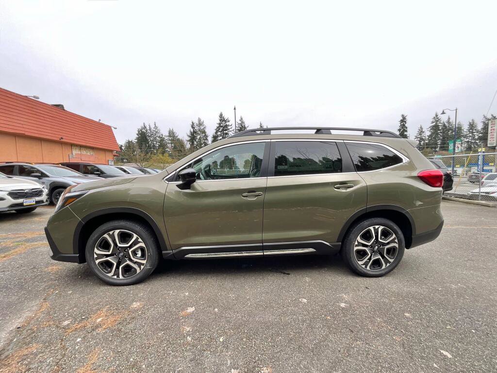 New 2026 Subaru Ascent Limited image 5