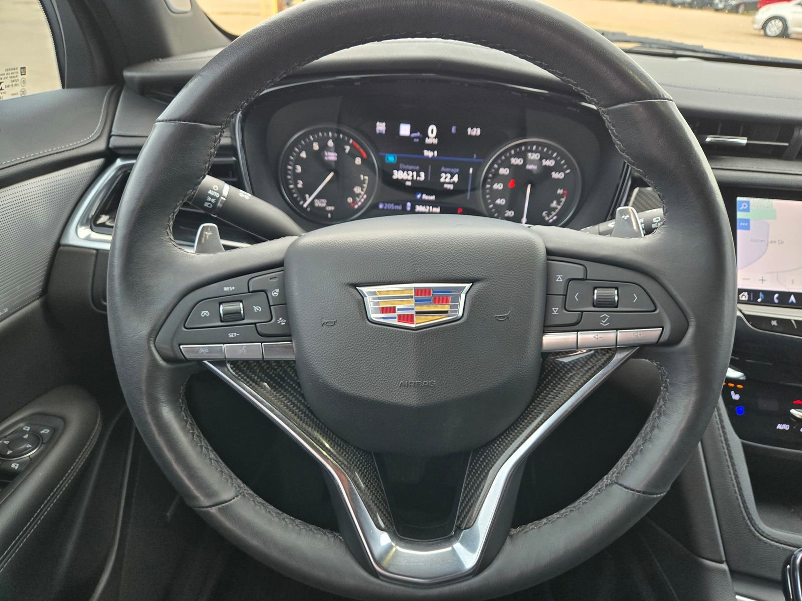 Used 2023 Cadillac XT6 Sport w/ Technology Package AWD/4WD image 10