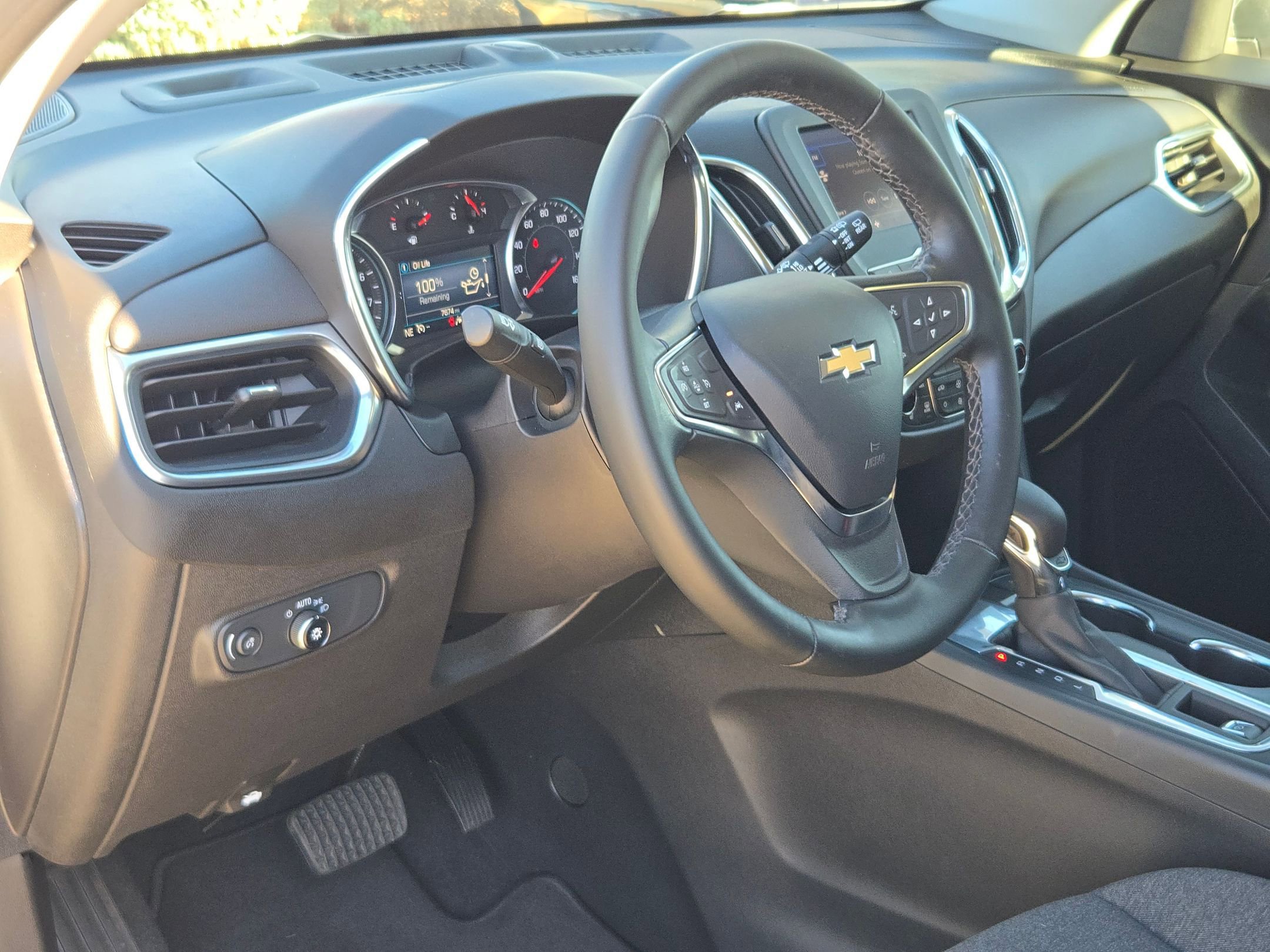 Used 2024 Chevrolet Equinox LT image 10