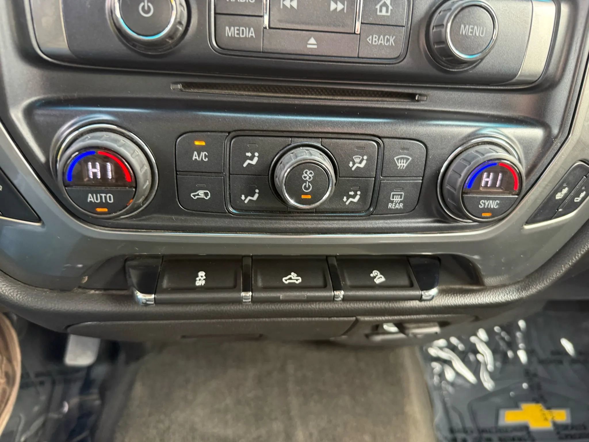 Used 2017 Chevrolet Silverado 1500 LT w/ All Star Edition AWD/4WD image 20