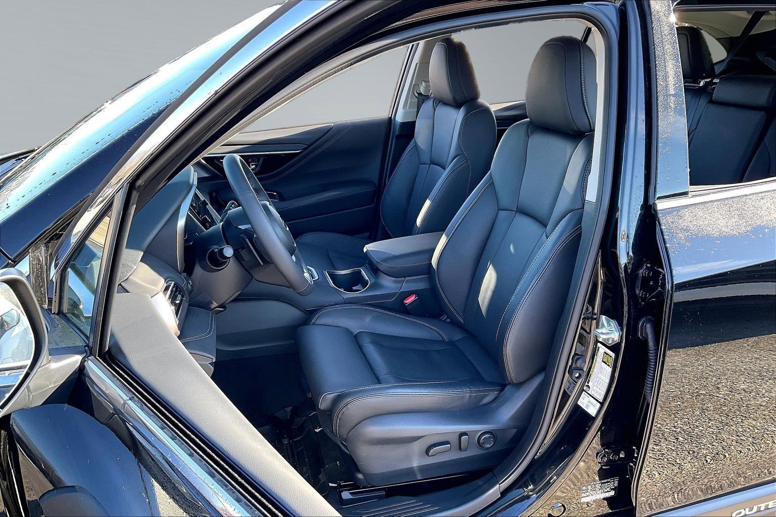 Certified 2025 Subaru Outback Touring w/ Popular Package #2 image 26