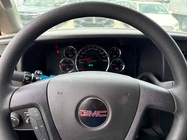 New 2025 GMC Savana 3500 w/ Power Convenience Package RWD image 17
