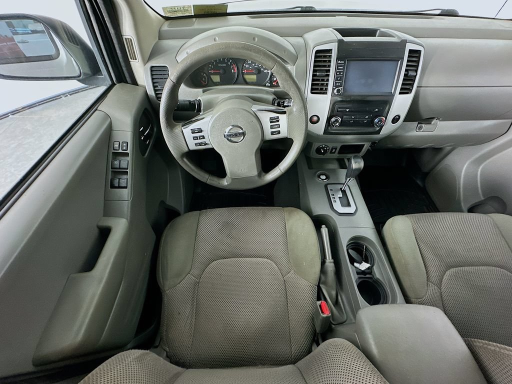 Used 2020 Nissan Frontier SV AWD/4WD image 9