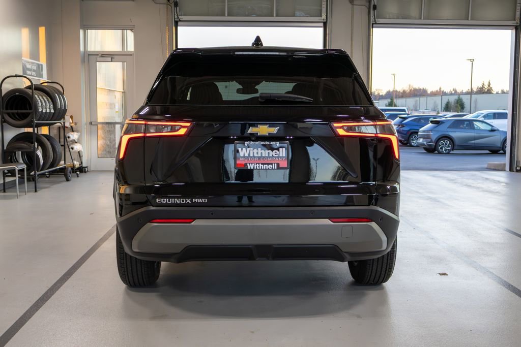 Used 2025 Chevrolet Equinox LT image 8