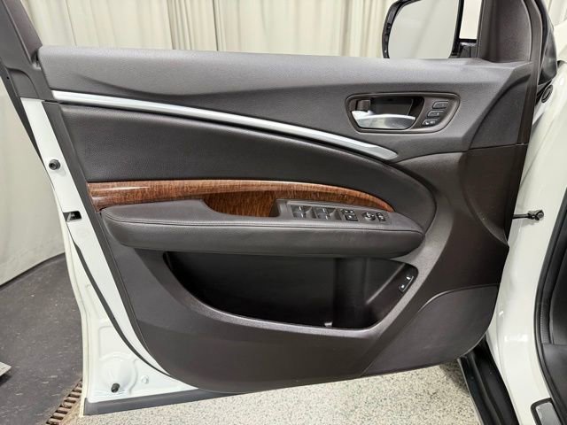 Used 2019 Acura MDX SH-AWD image 22