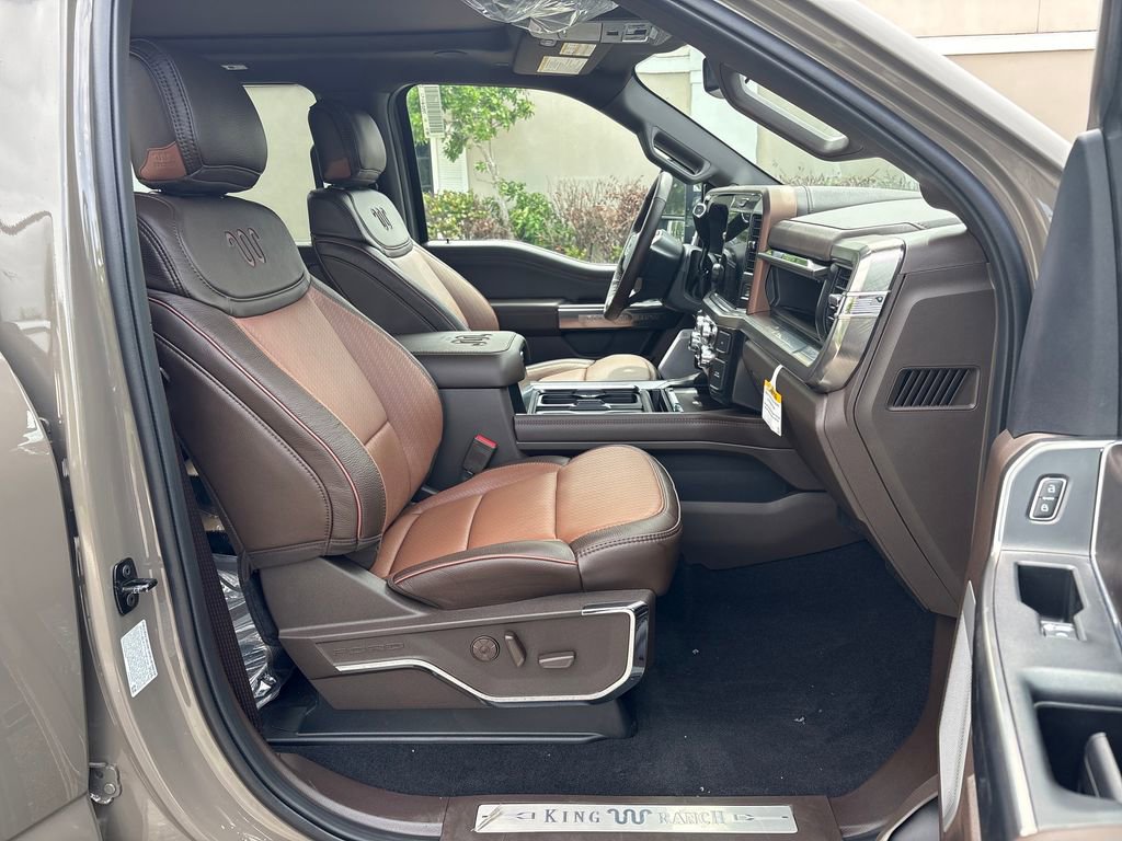 New 2026 Ford F350 King Ranch w/ Chrome Package AWD/4WD image 5