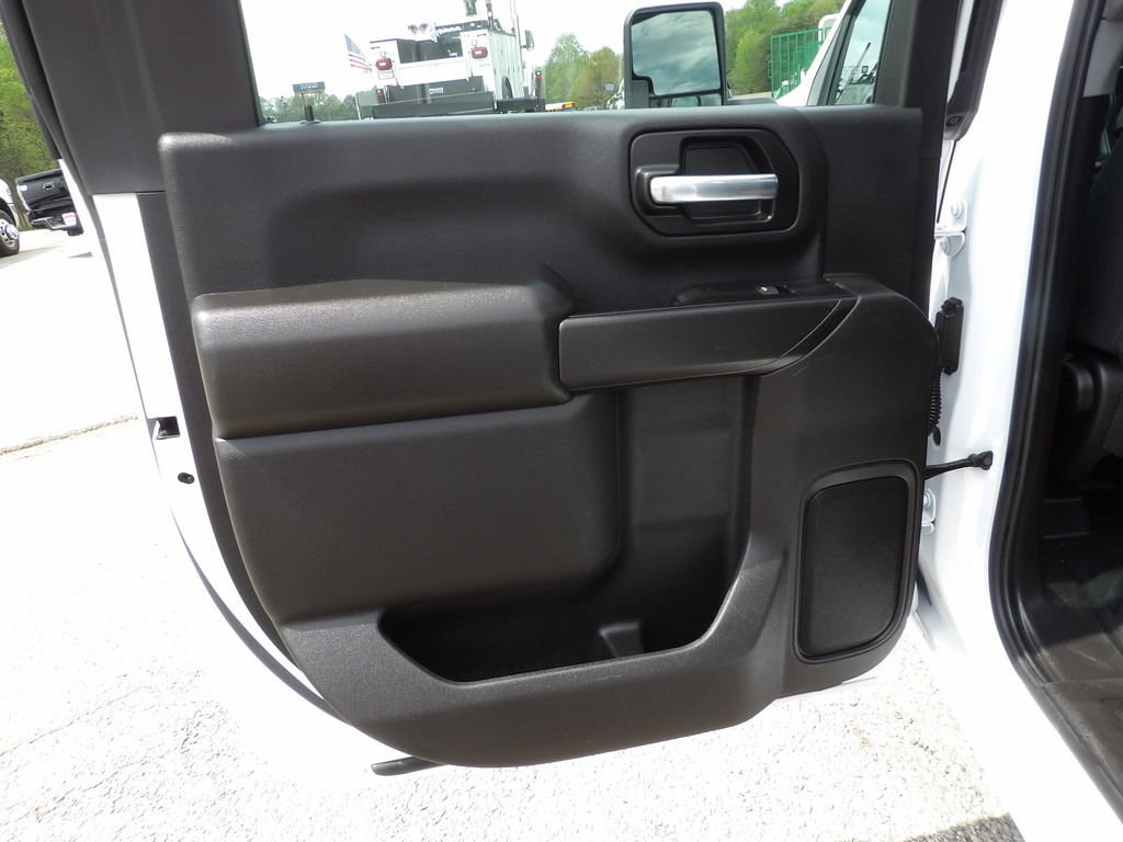 Used 2026 Chevrolet Silverado 3500 W/T AWD/4WD image 29