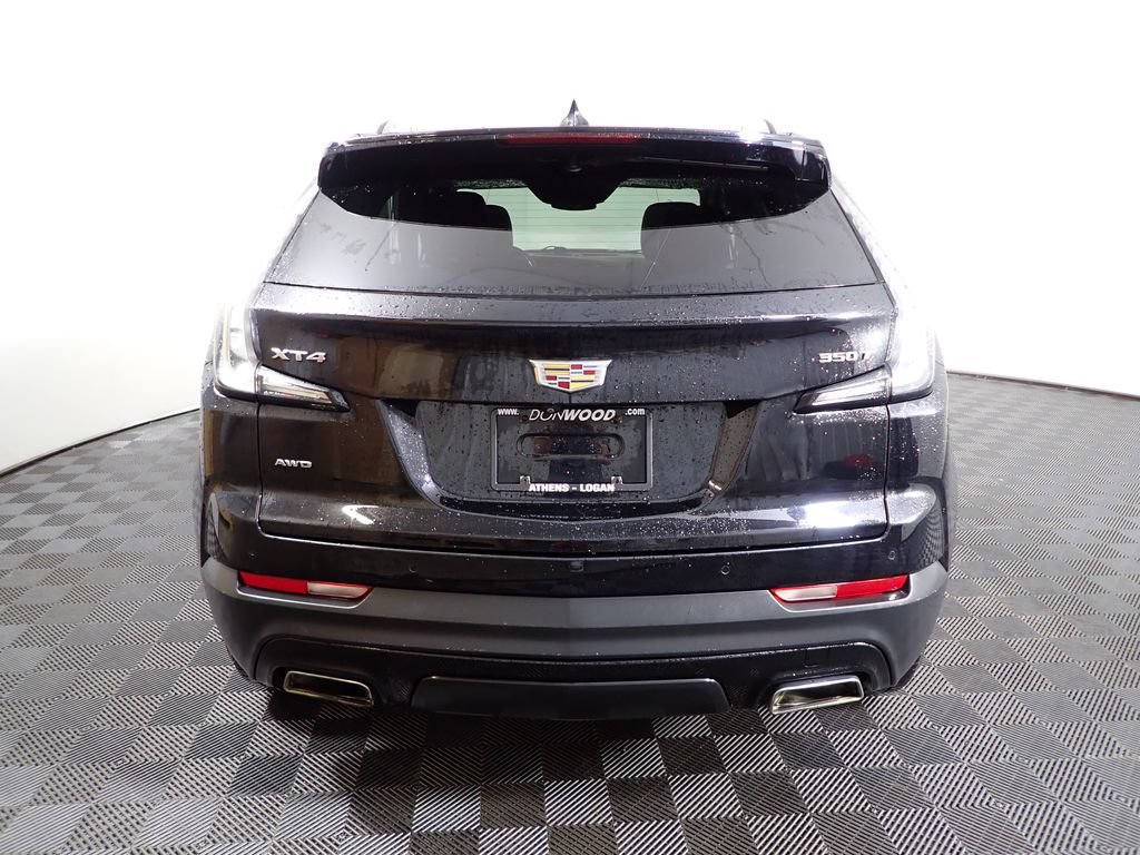 Used 2020 Cadillac XT4 Sport w/ Driver Awareness Package AWD/4WD image 15
