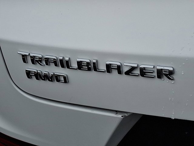 Used 2025 Chevrolet TrailBlazer LT image 36
