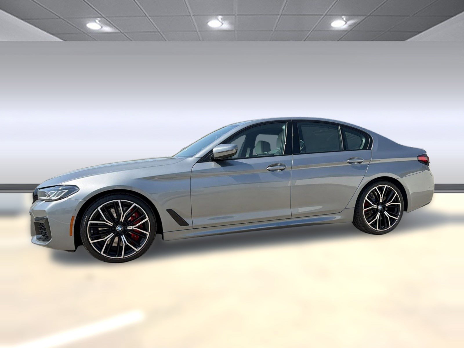 Certified 2023 BMW M550i xDrive w/ Executive Package image 2